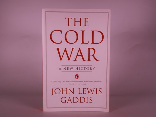 The cold war. Libro di John Lewis Gaddis, Penguin anno 2005 - Foto 1 di 5