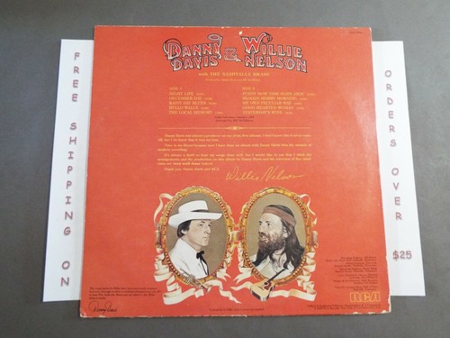 DANNY DAVIS & WILLIE NELSON WITH THE NASHVILLE BRASS LP "NIGHT LIFE" - Picture 3 of 3