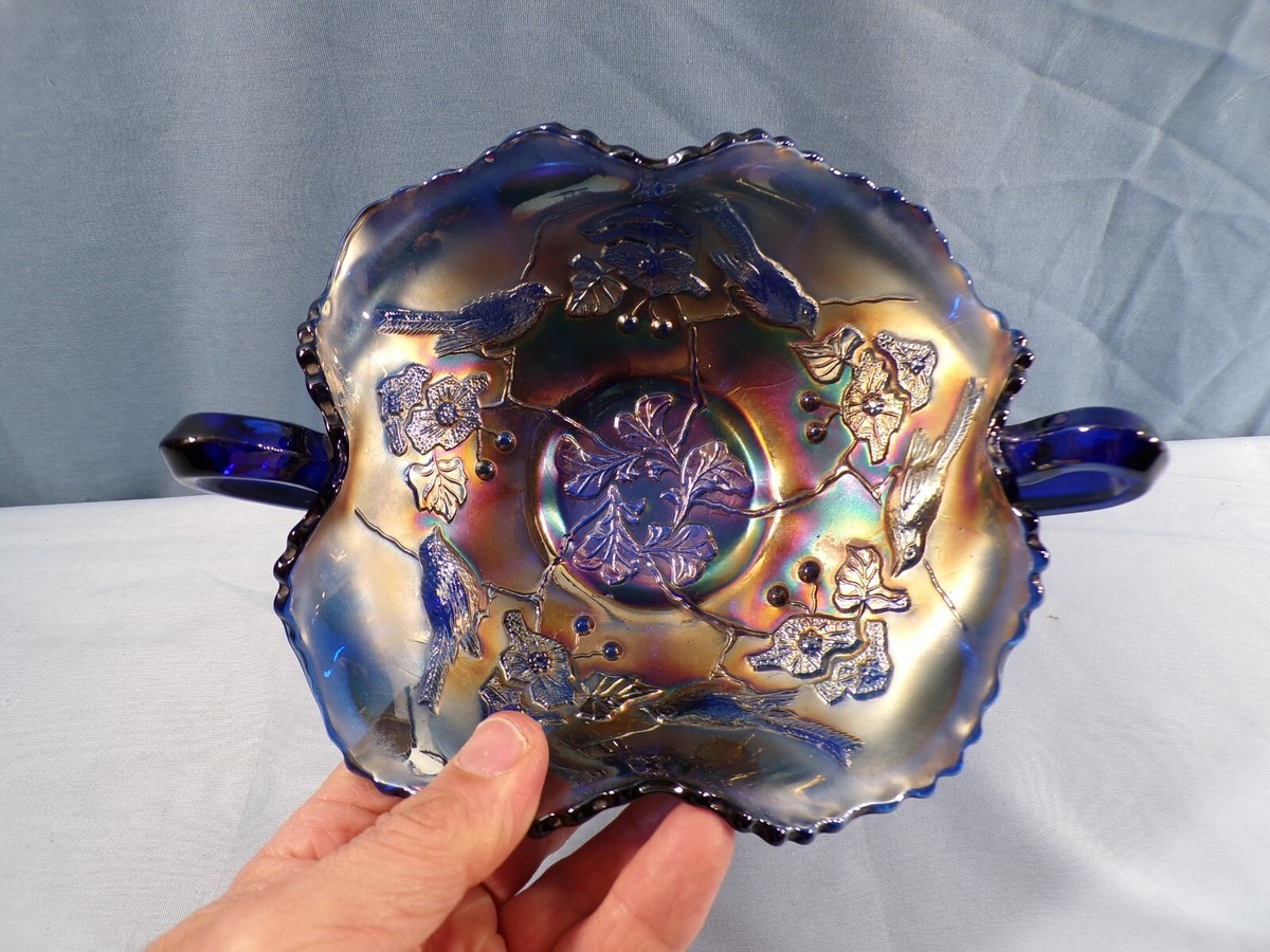 カーニバルガラス　CARNIVALGLASS フェントン FENTON USA Fenton Blue Carnival Glass Birds & Cherries 2 Handled Bonbon