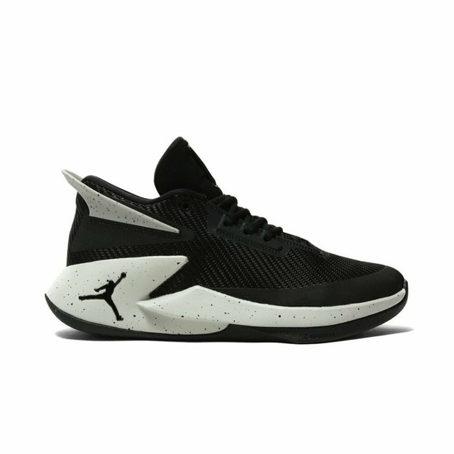 jordan fly lockdown price