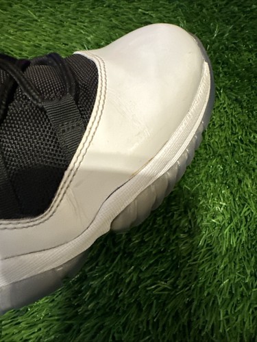 Size 13 - Jordan 11 Retro Low Tuxedo 2013 With Replacement Box - Picture 19 of 21