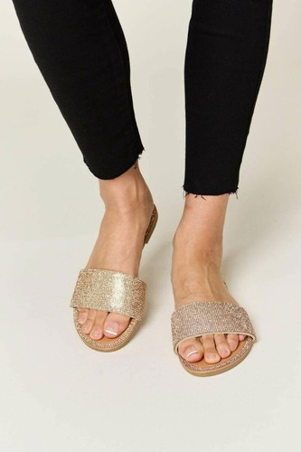 Sandali con strass scintillanti - Foto 2 di 9
