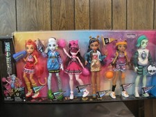 2022 MATTEL MONSTER HIGH GHOUL SPIRIT 6 PACK--NEW