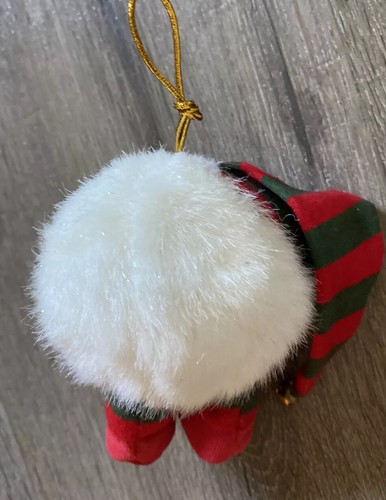 Botas colgantes vintage bola de nieve elfo adorno de Navidad blanco bola de pelusa rojas - Imagen 2 de 5