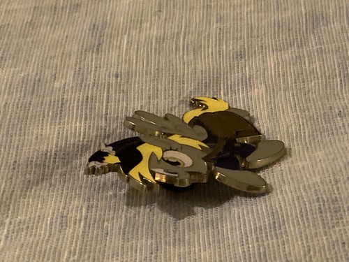 My Little Pony Pin de Metal Derpy Hooves Muffin MLP 1.75" Muffins Ditsy - Imagen 3 de 4