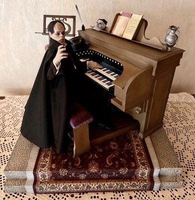 Kaustic Plastik Infinite Lon Chaney PHANTOM OF THE OPERA Exclusive,leicht defekt