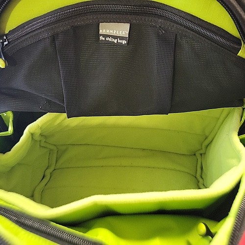 Crumpler Sinking Barge Camera Laptop Backpack Traveling Photographer Black Red - Picture 7 of 14