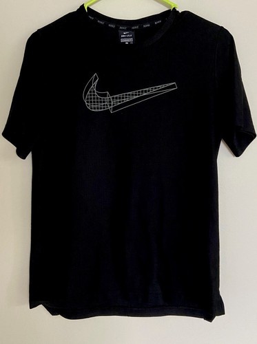 Lot of 6 Boys XL NIKE Dri Fit T-Shirts ( Excellent Condition ) - Picture 2 of 7