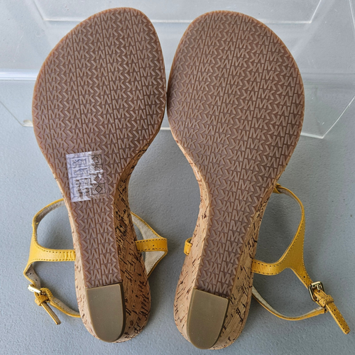 Michael Kors Yellow  Leather Gold Logo Thong Wedge Sandals Size 7.5 M - Picture 7 of 8