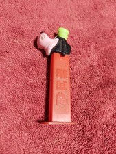 Disney GOOFY Red PEZ Dispenser. Free Shipping!