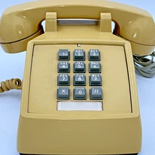 Vintage HARVEST GOLD Western Electric Bell System 2500DM Desk Touch Tone Phone