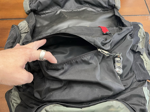 Kelty Yukon Reg. 3200 Hiking Backpack Black, Gray & Sage Green External Frame - Picture 6 of 10