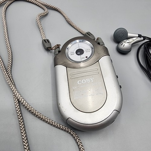 Coby CX-7: Mini AM FM Pocket Radio (Dynamic Bass Boost System) Neck Strap + More - Picture 2 of 7