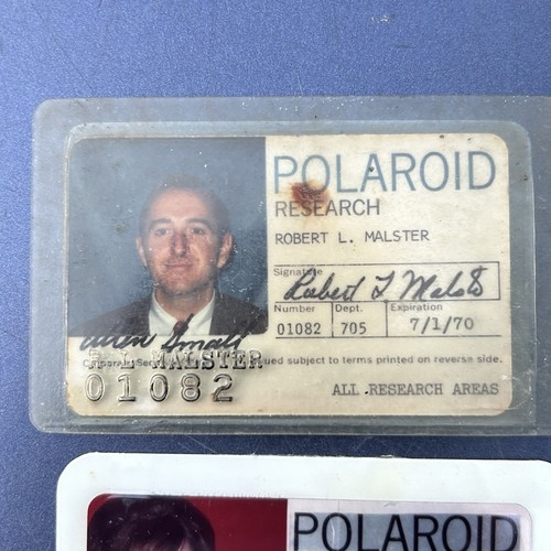 Vintage Obsolete Polaroid Researcher Employee Photo Badge & SAMPLE Card - Picture 5 of 5