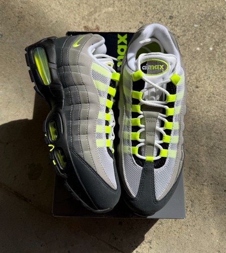 Herrengröße 8 – Nike Air Max 95 OG Neon Big Bubble 2025 HM4740-001 – SCHNELLER VERSAND