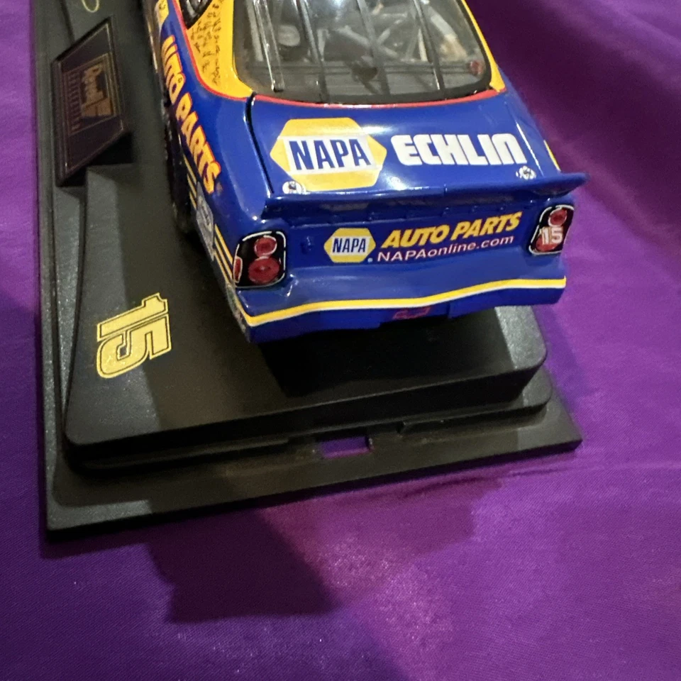 Michael Waltrip #15 NAPA Daytona 500 2001 1/24 caja de certificado Revell usada en excelente estado Foto 2 de 4