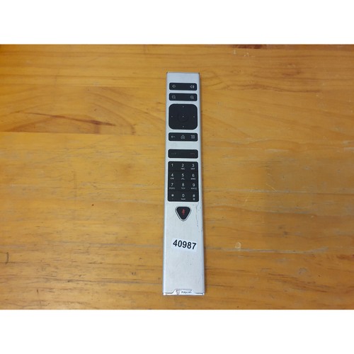 Polycom BW7530 Remote Control Handheld for RealPresence Group Series 300 & 500 - Picture 2 of 15