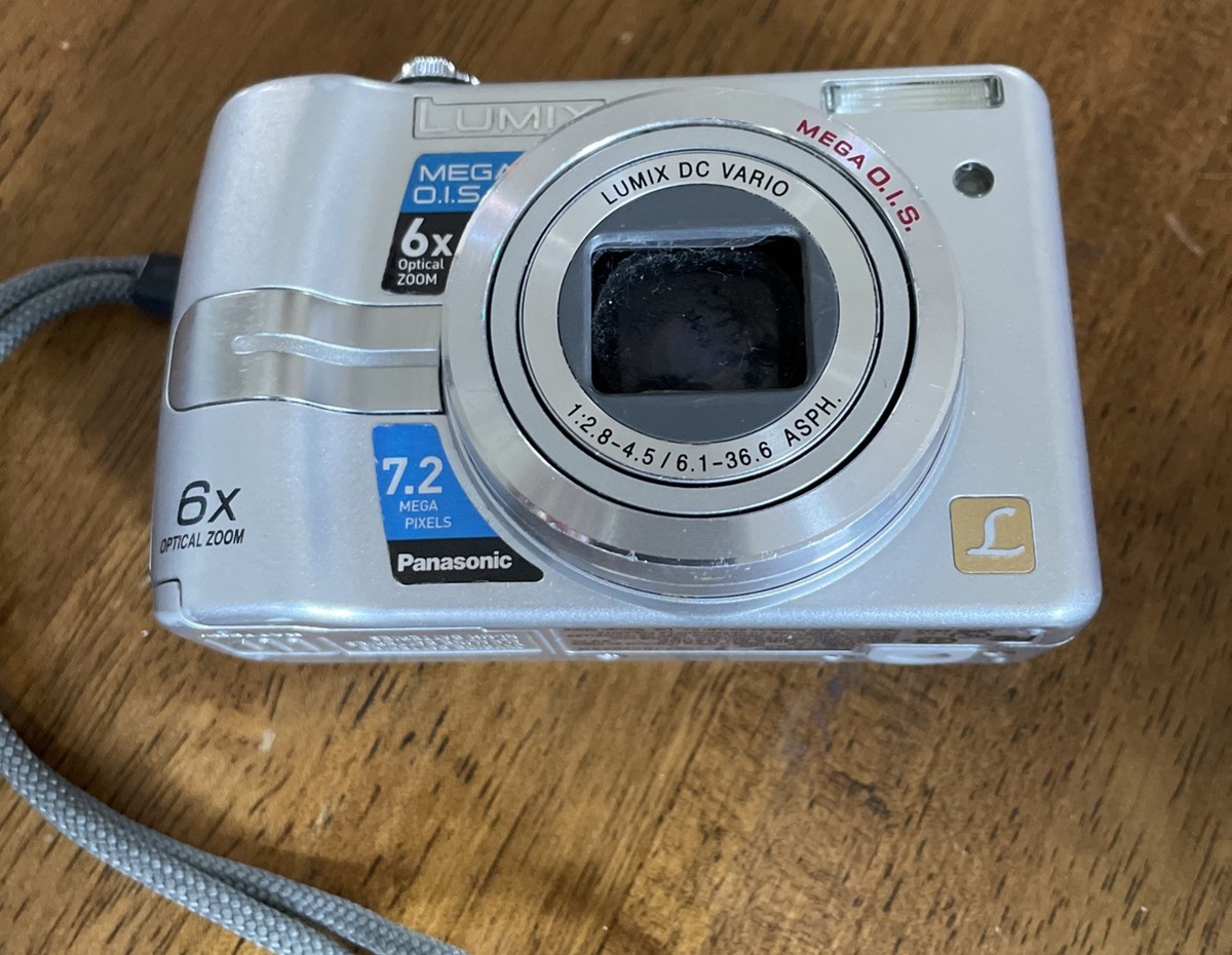 Panasonic Lumix DMC-LZ6 Digital Camera Silver 7.2 MP 6x
