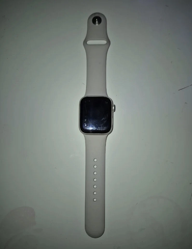 Apple Watch SE (2nd generation), foto 1 di 5