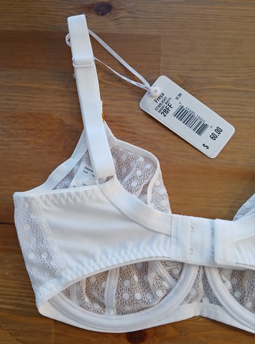 Freya 28H Bra Starlight Lace Underwire White Polka Dots AA5201 NWT MSRP$60 - Picture 13 of 23