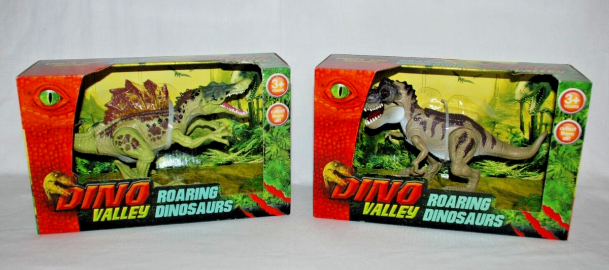Dino Valley x Roaring Dinosaurs T-Rex Spinosaurus with Lights