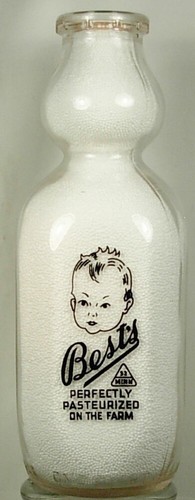 BEST'S PERFECTLY PASTEURIZED ON THE FARM CREAM TOP MILK BOTTLE BABY PICTURE - Picture 2 of 4