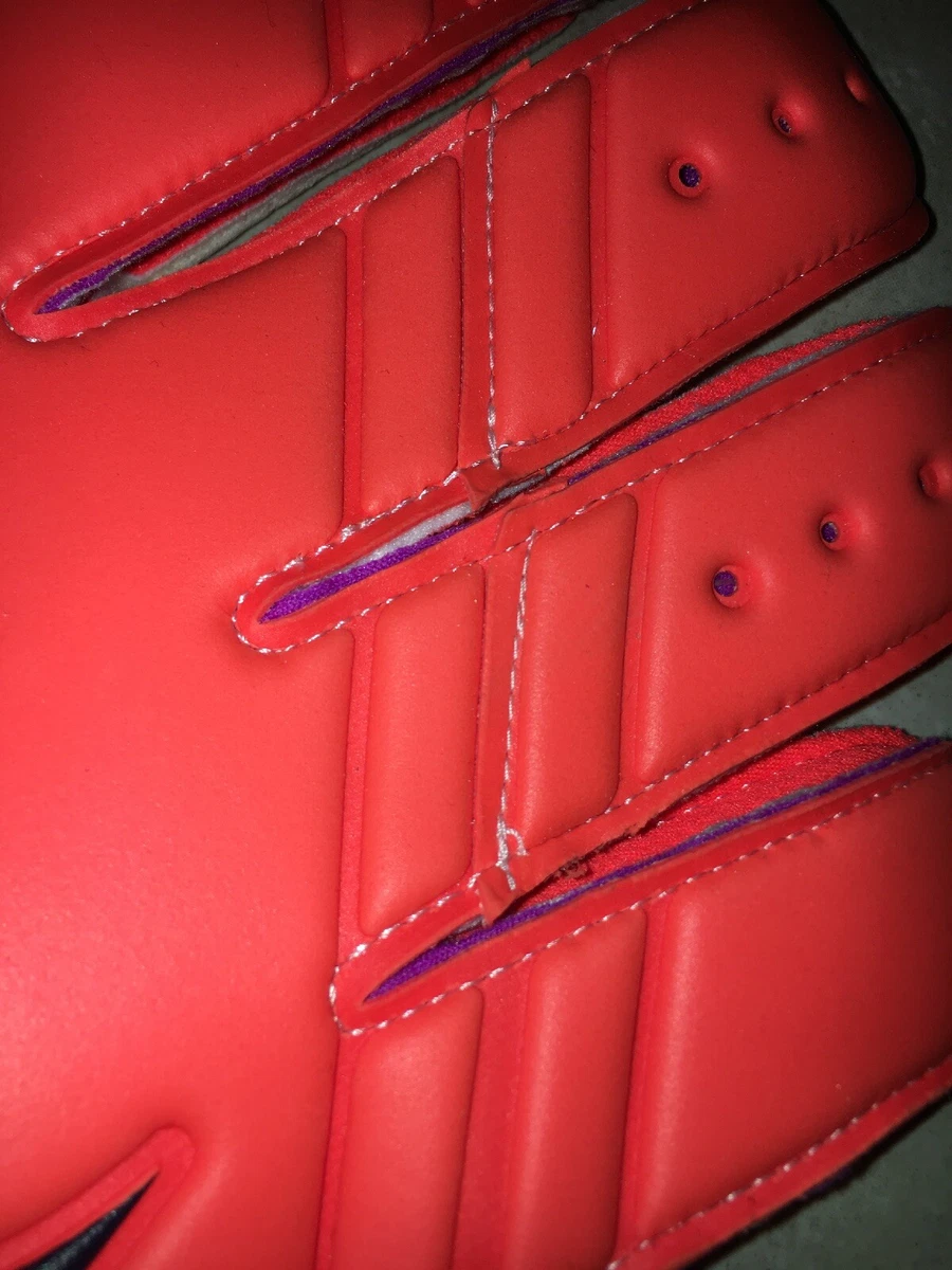 Nike GK Vapor Grip 3 Classic Cut Promo Goalkeeper Gloves PGS225