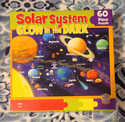 MasterPieces Explorer Kids ''Solar System Glow In The Dark'' 60 Piece Puzzle New