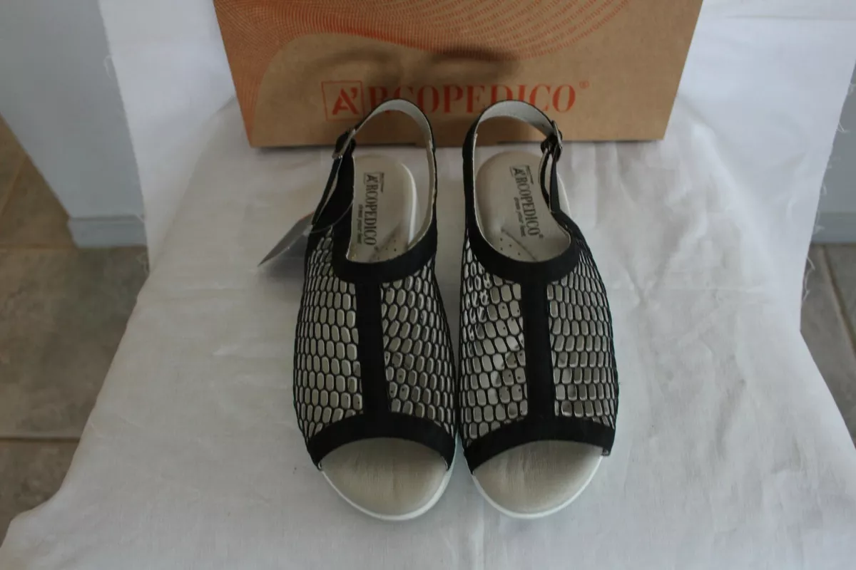 Arcopedico sandals hotsell