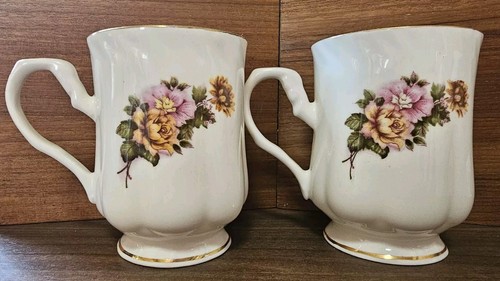 2x Vintage Hitkari Potteries Floral Gold Rim Mugs Cups Bone China made in India - Picture 3 of 8