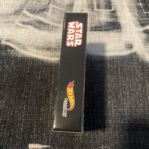 Hot Wheels Star Wars Verde Darth Vader SDCC 2021 Esclusivo Nuovo In Mano - Foto 4 di 6