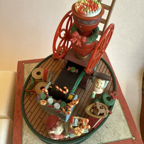 Enesco Small World Of Music Sweet Shoppe Spieluhr Deluxe Action Musical �� - Bild 4 von 10
