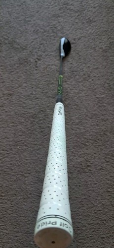 TaylorMade M2 22° 4 M2 REAX Senior Flex Shaft 75 Flex-S-Good Grip - Picture 4 of 6