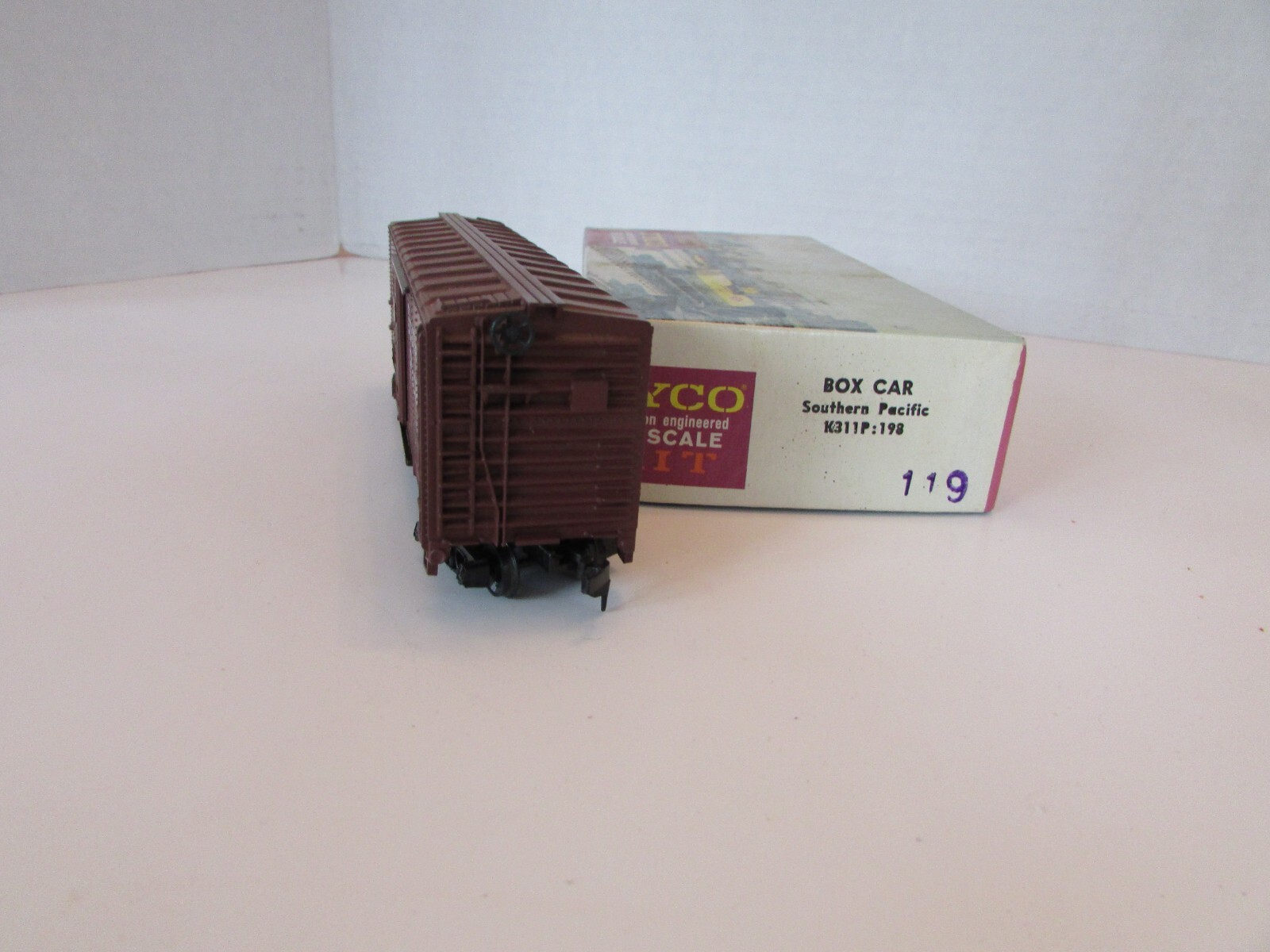 Picture 4 of 5