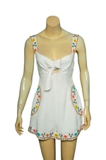Tigerlily Embroidered Romper S 4 Women's Casual Sleeveless Fitted Boho NEW 29012