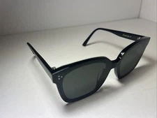 Gentle Monster Dreamer 17 Unisex Sunglasses