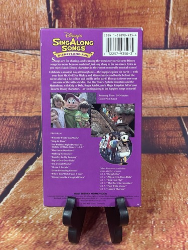 Disneys Sing Along Songs - Disneyland Fun: Its a Small World (VHS, 1993) Vol. 7 - Imagen 2 de 3