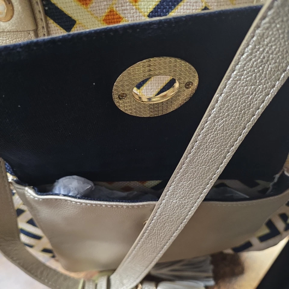 Bolso de Mano Spartina 449 Harbor Light Llave en Mano Daufuskie Island Nuevo con Etiquetas Foto 2 de 4