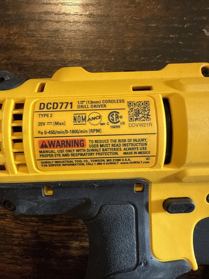 Dewalt 20 V Max Drill Driver Impact Combo Set Of 2 Tools Only New DCD771 DCF885 - Image 3 of 4