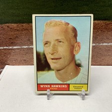1961 Topps Baseball Card Wynn Hawkins Cleveland Indians #34