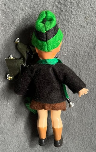 Muñeca Flautista Irlandesa Todo Hecho en Irlanda Clara Toys Millstreet Co Cork Irlanda - Imagen 4 de 11