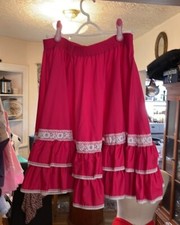 Vintage circle square dancing skirt. Women's medium
