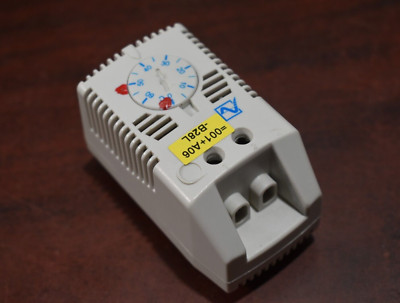 Pfannenberg FLZ530 Thermostat