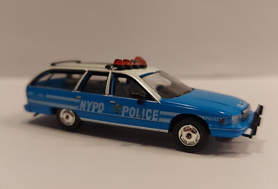 PCX 87042 Chevrolet Caprice Station Wagon US-Polizei Blau/Weiß BJ 1991 OVP