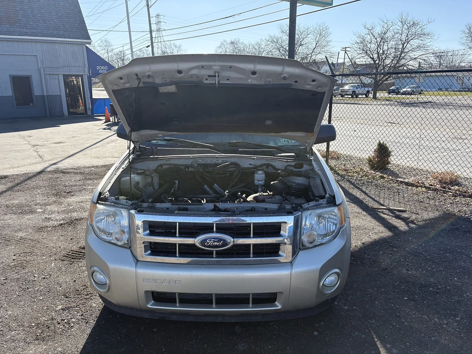 Б/у задняя левая наружная дверная ручка подходит: 2010 Ford Escape дверная ручка в сборе - Изображение 3 из 4