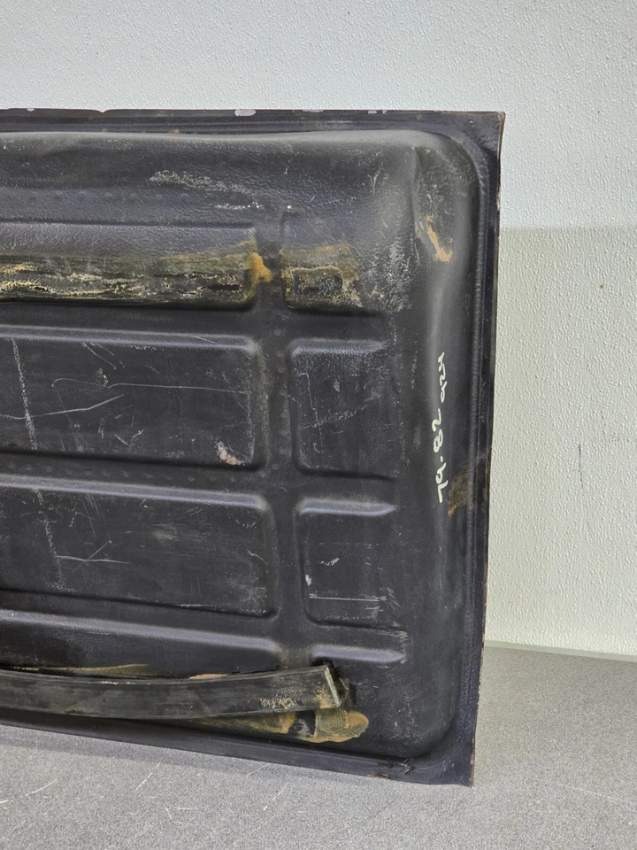 BONITO TANQUE DE COMBUSTIBLE ORIGINAL USADO ORIGINAL PORSCHE 924 62 LITROS GASOLINA 1979-82 #7 Foto 3 de 4