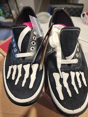 New Vans x Mark SBTG Authentic Shoes - Black (VN000BW5BPR New Vans x Mark SBTG Authentic Shoes - Black (VN000BW5BPR