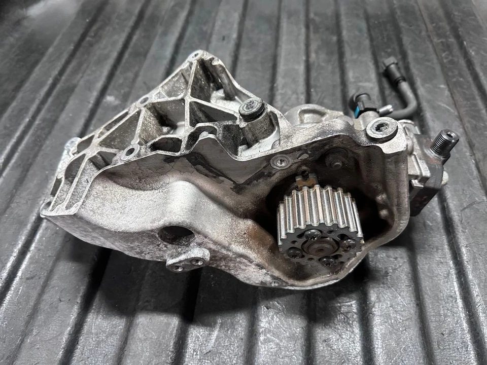 Volvo V60 2019 diésel combustible bomba de alta presión 31452143 EUP12271 - Imagen 4 de 4