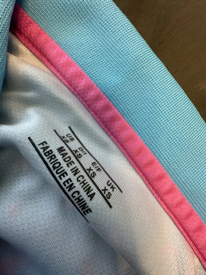 Camiseta de visitante Inter Miami CF Messi #10 azul rosa patrón Adidas talla para hombre ES Foto 4 de 4