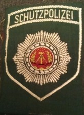 DDR Abzeichen - Aufn&auml;her -   Polizei  - Schutzpolizei  der DDR